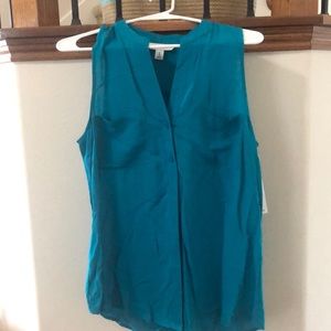 Teal sleeveless blouse